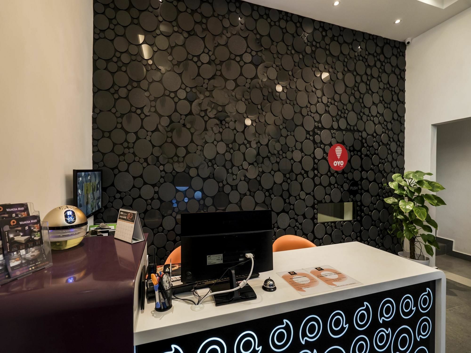 Oyo 279 Orange Premier Hotel Kuala Lumpur Buitenkant foto